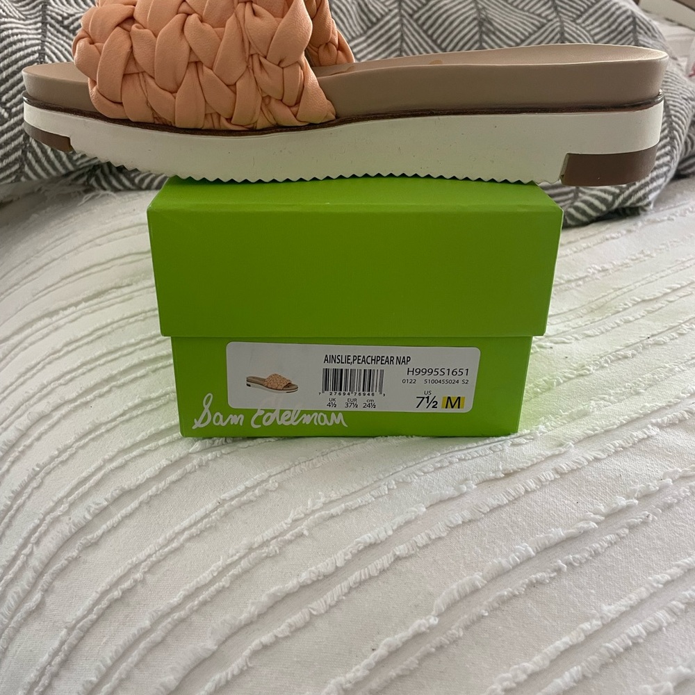 Sam Edelman sandals. Only wore once in the house. In box. Size 71/2